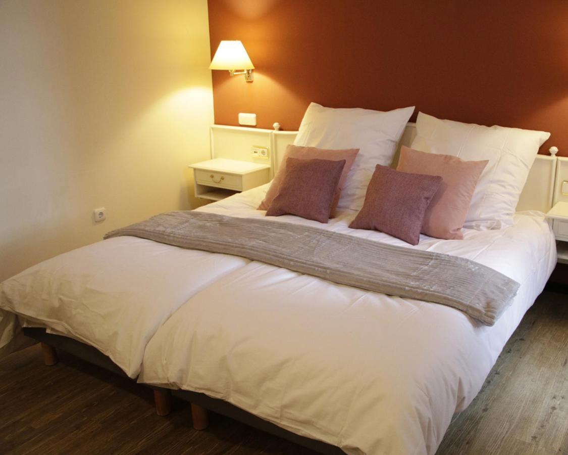 Z&B Hotel Трир Екстериор снимка